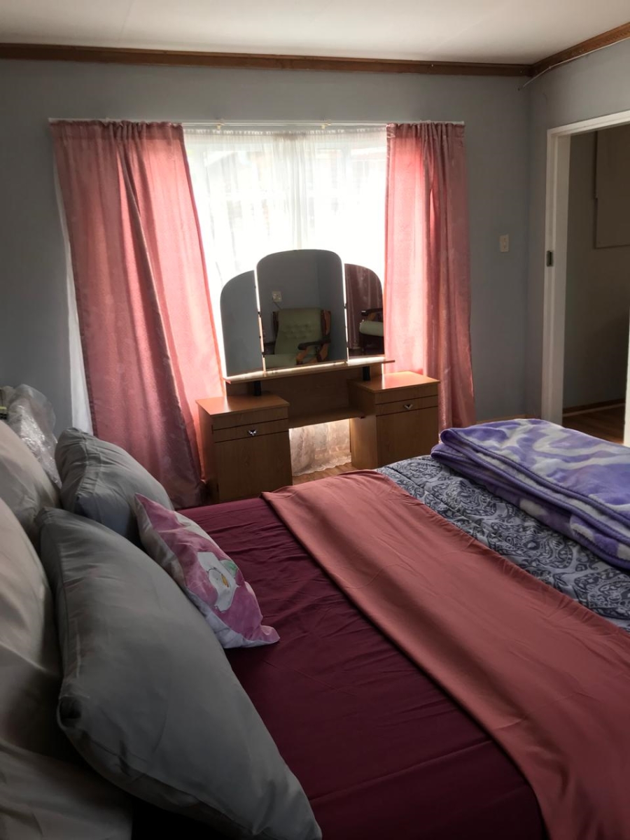7 Bedroom Property for Sale in Winburg Free State